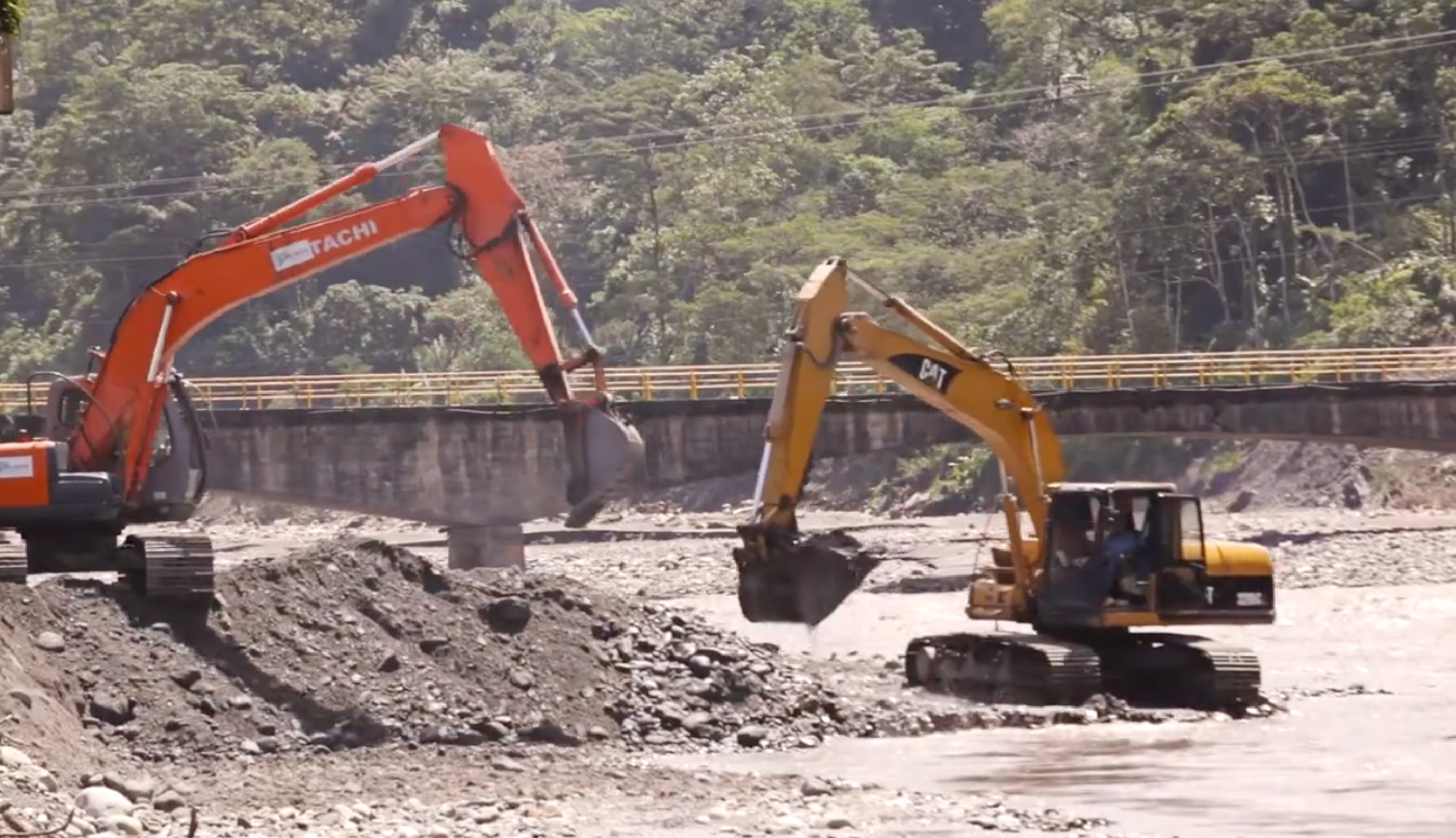 Cargar video: 